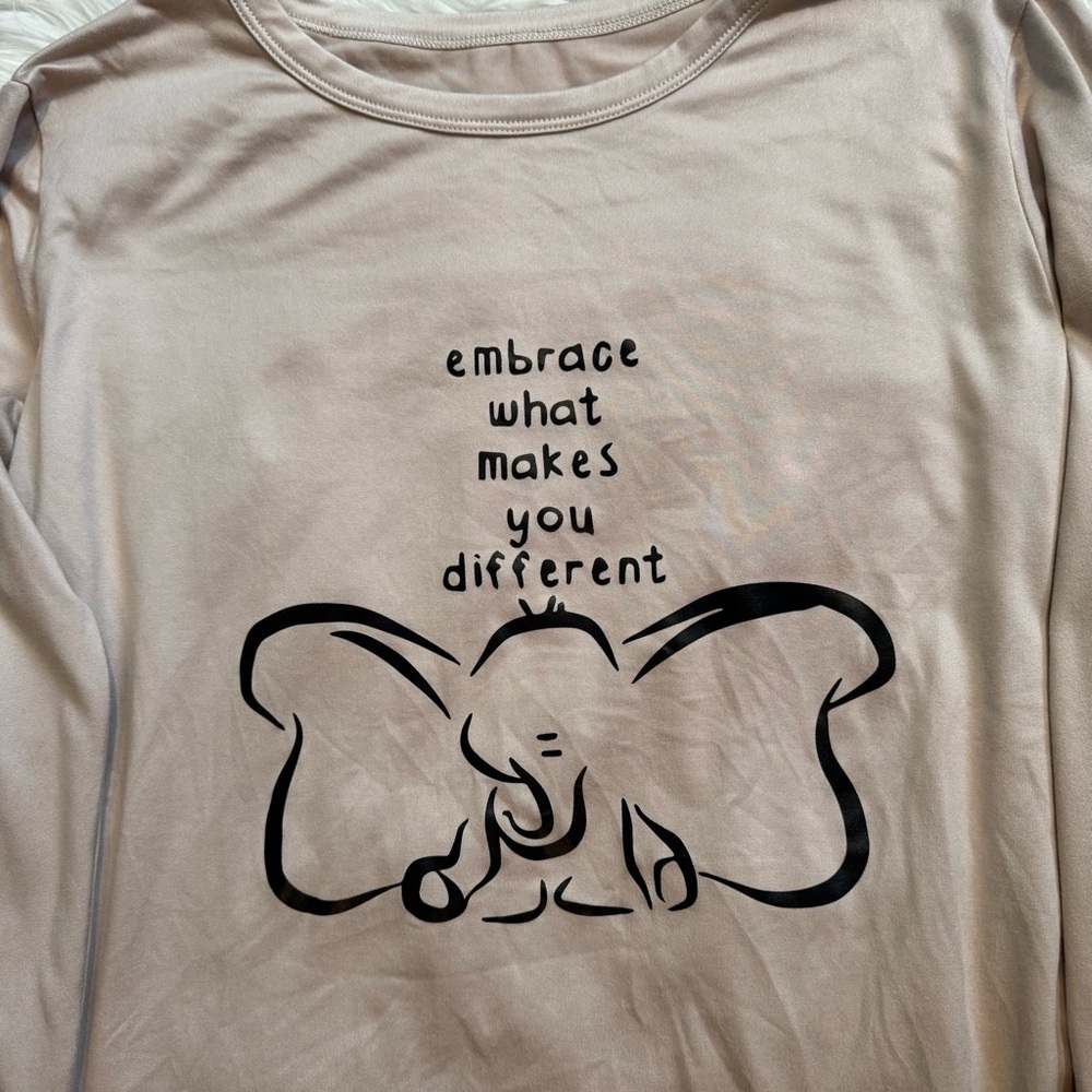 Women’s Medium Beige Elephant Graphic Long Sleeve Shirt Embrace What Makes You - Picture 2 of 5